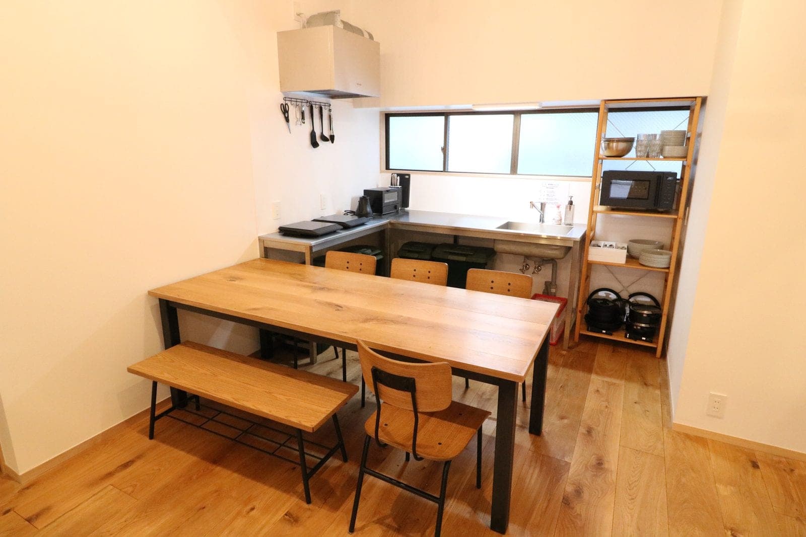 Share House Akagera Hutte — 2/10
