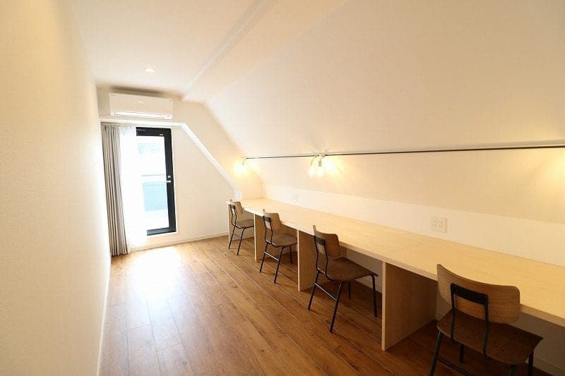 Share House Akagera W.G. — 7/12